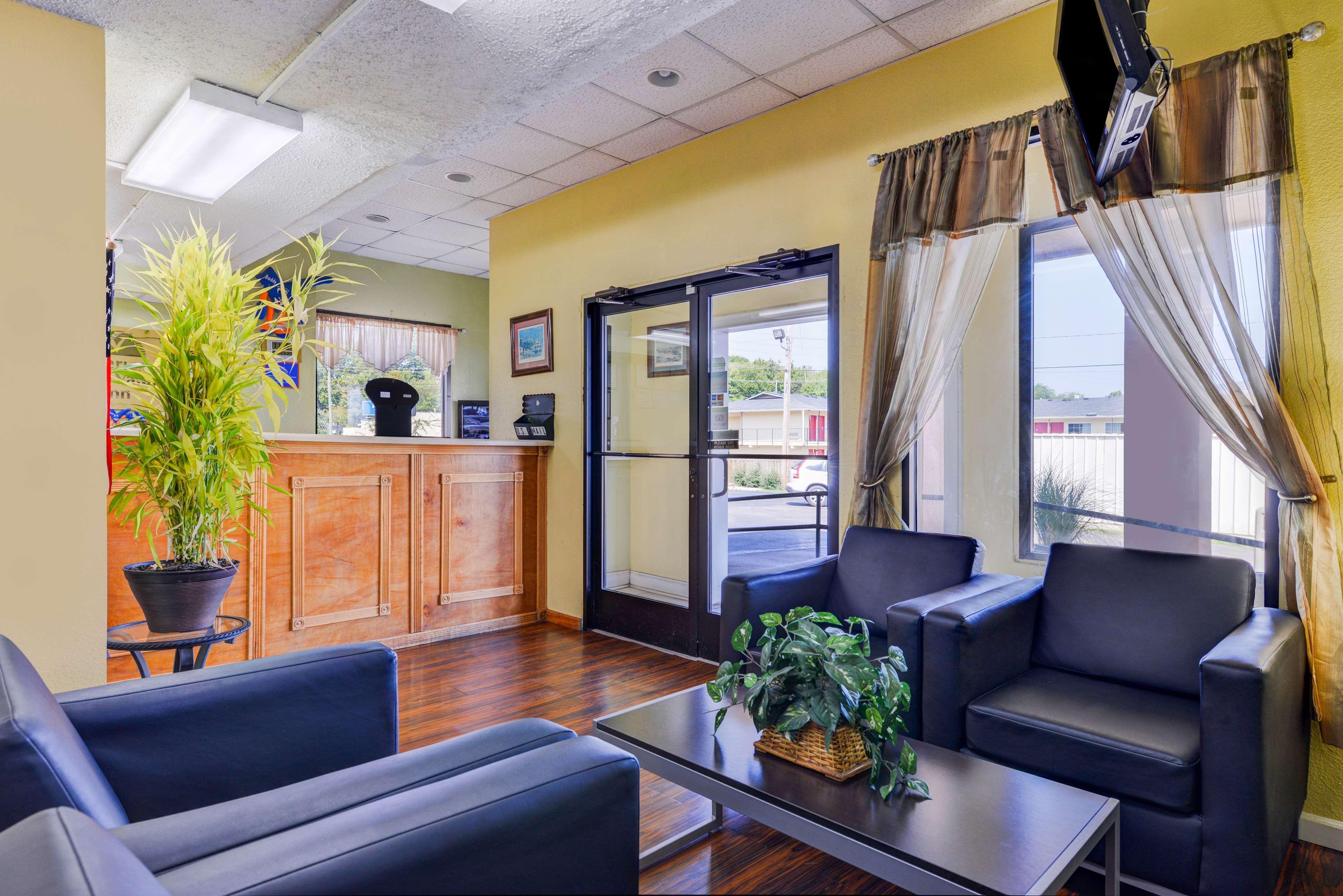 Americas Best Value Inn-Nashville/Airport South Exteriör bild