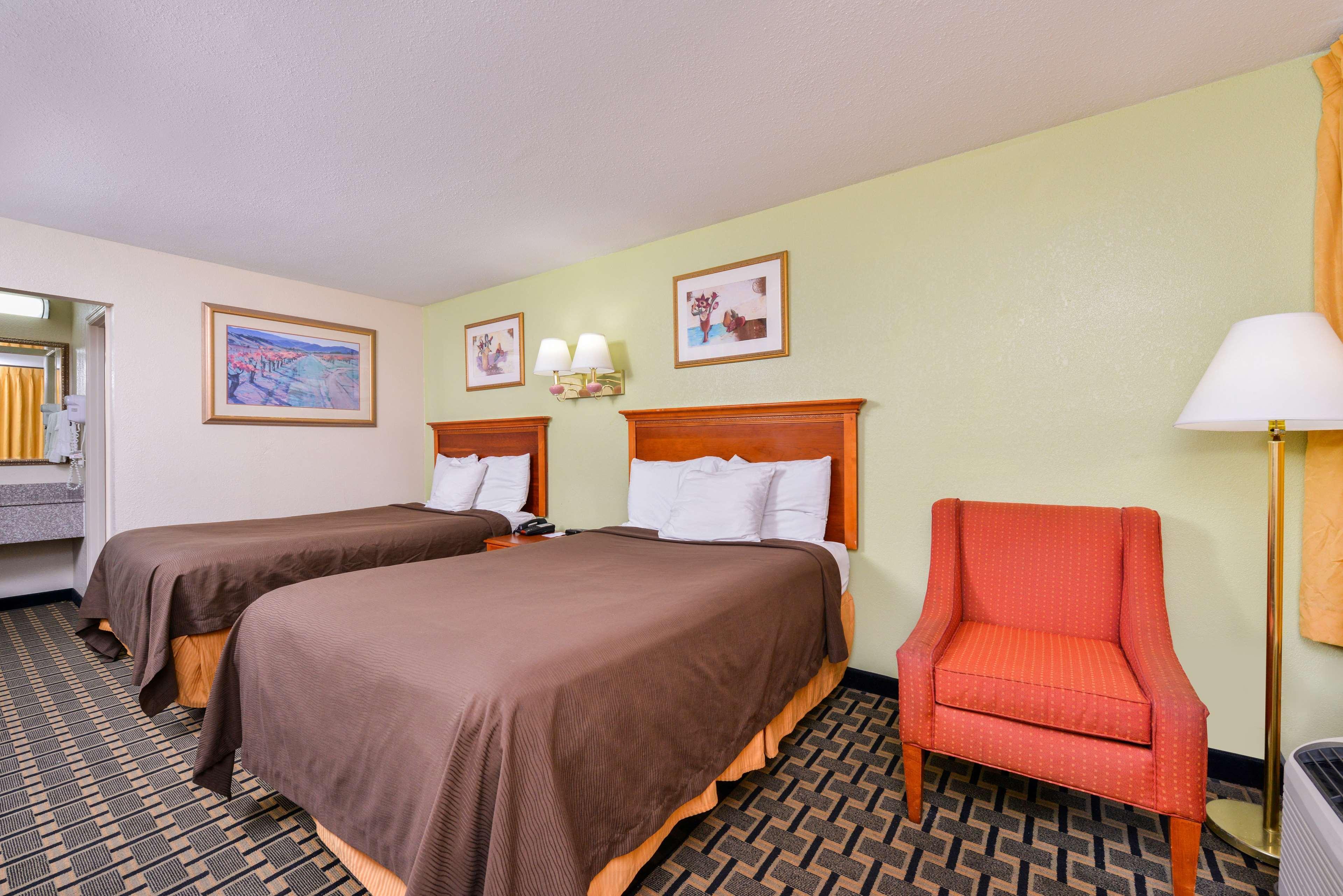 Americas Best Value Inn-Nashville/Airport South Exteriör bild